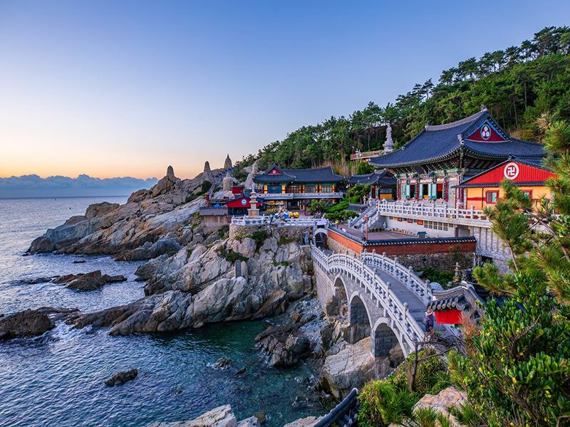HAEDONG YONGGUNGSA TAPINAGI